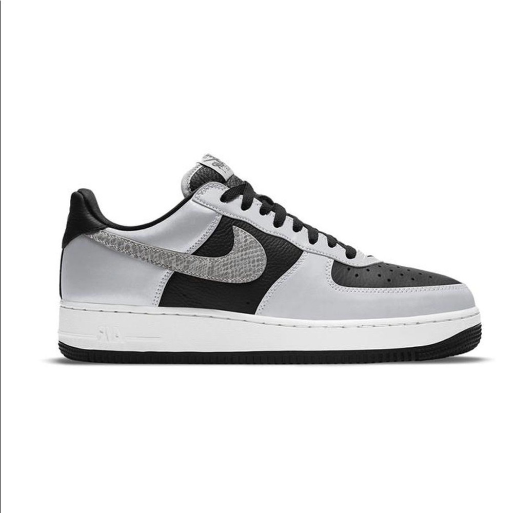 Nike Air Force 1 Silver Snake - New With Box - Picture 12 of 16